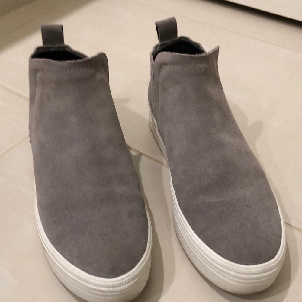 Dolce Vita Suede Walker Sneakers